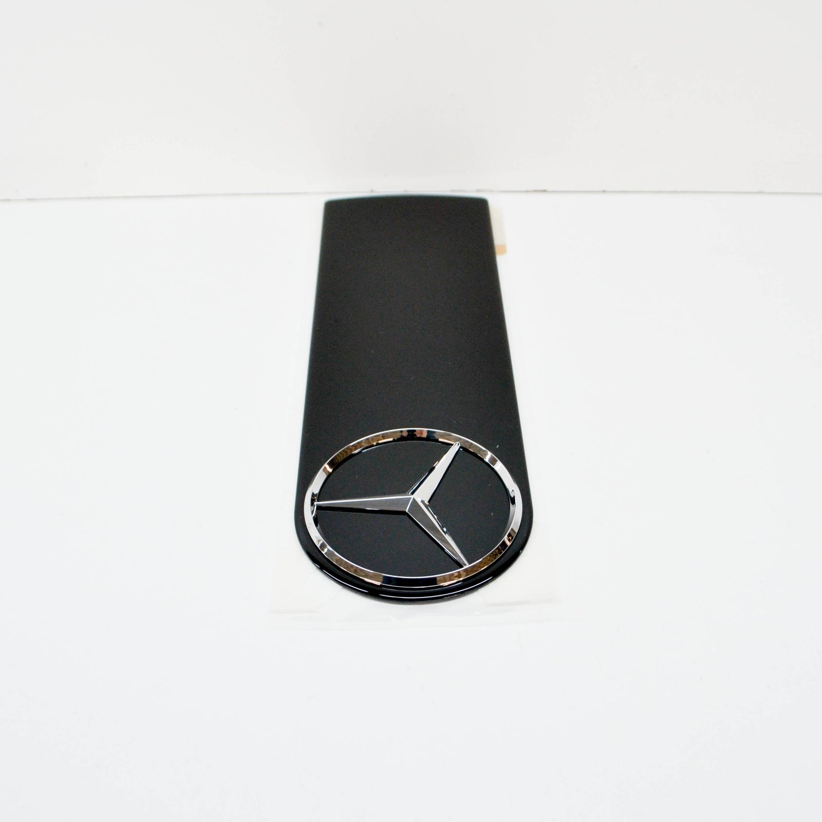 NEW MERCEDES-BENZ G-CLASS W463 SPARE TIRE COVER EMBLEM A4638901744 ORIGINAL