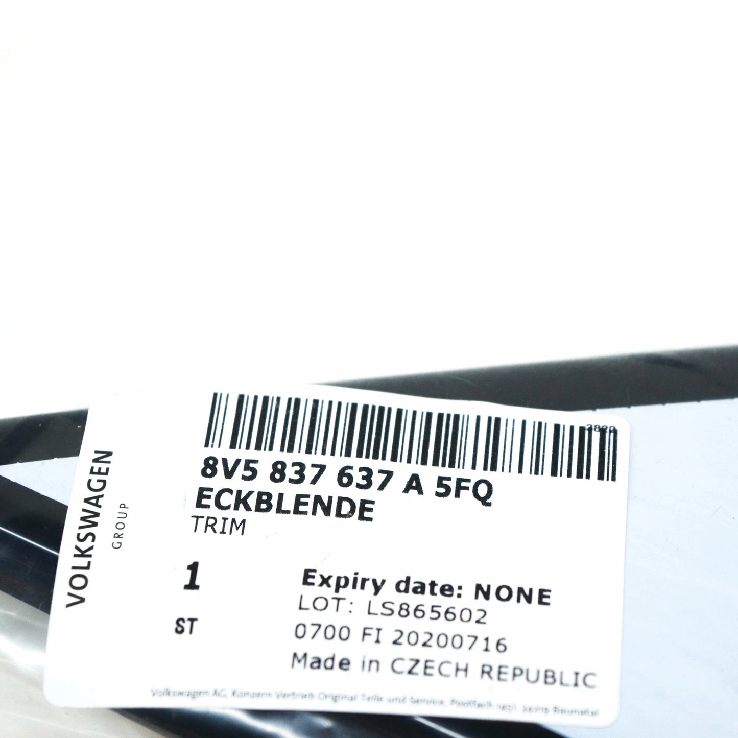 NEW AUDI A3 CABRIO 8V FRONT LEFT DOOR APPLIQUE CORNER 8V5837637A5FQ ORIGINAL