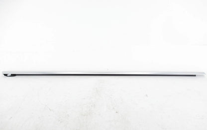 NEW VW JETTA A6 FRONT RIGHT DOOR WINDOW SLOT SEAL OUTER 5C6837476C3Q7 ORIGINAL