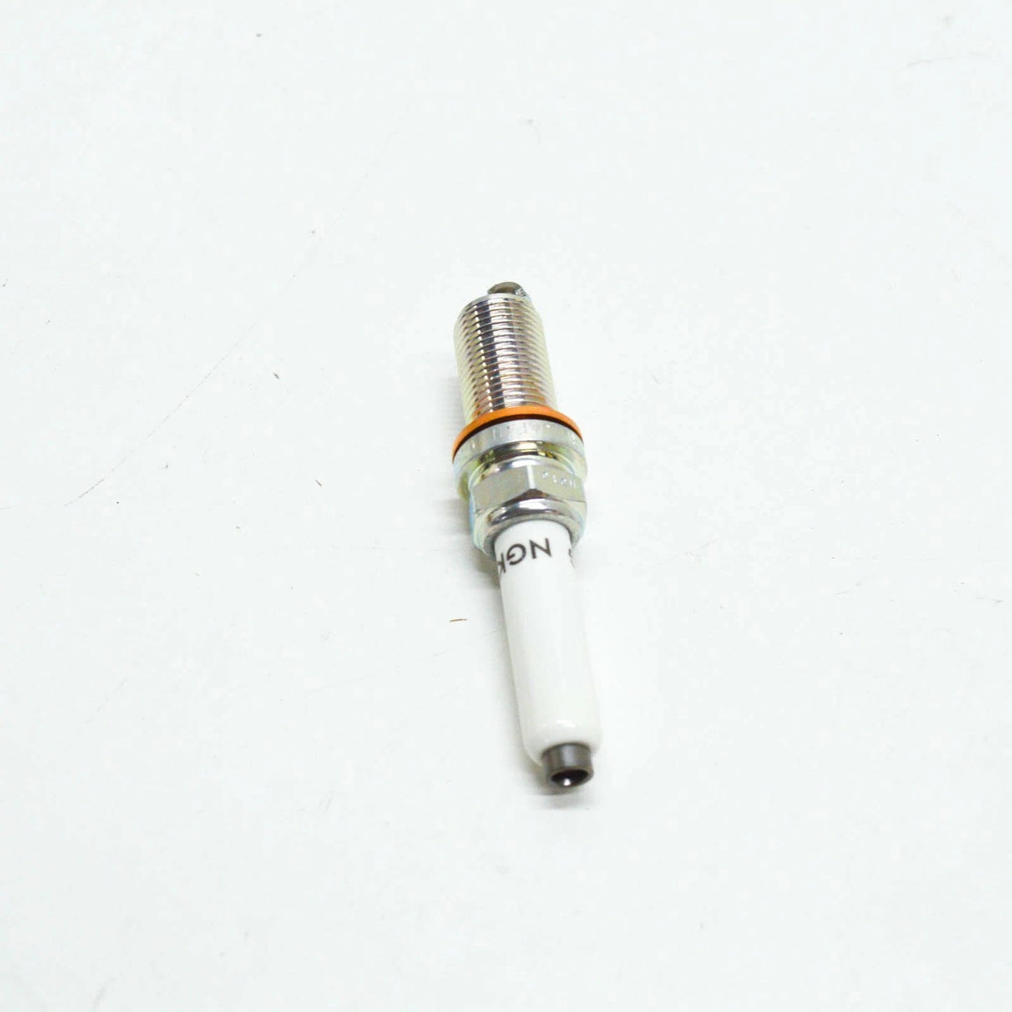 NEW AUDI A8 4H D4 IGNITION SPARK PLUG 06K905601M