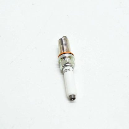NEW AUDI A8 4H D4 IGNITION SPARK PLUG 06K905601M