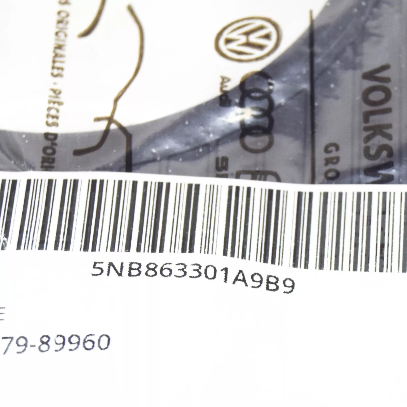 NEW VW TIGUAN AD MK2 CENTER CONSOLE CUP HOLDER INSERT LHD 5NB863301A9B9 ORIGINAL