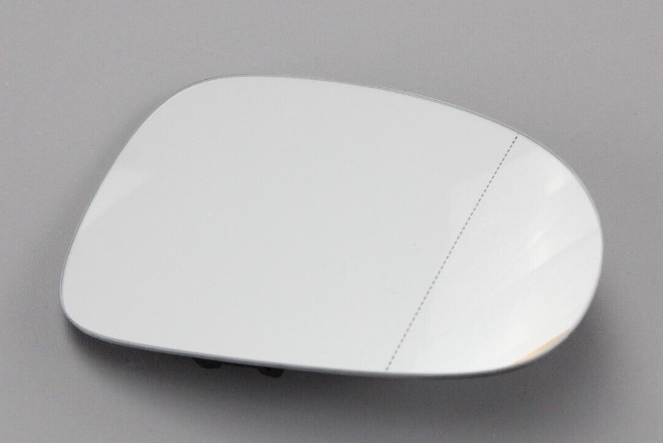new volkswagen jetta a5 front right door mirror glass rhd 5m0857522h original