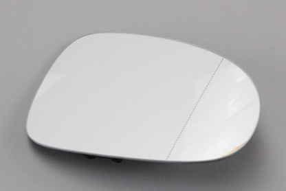 new volkswagen jetta a5 front right door mirror glass rhd 5m0857522h original