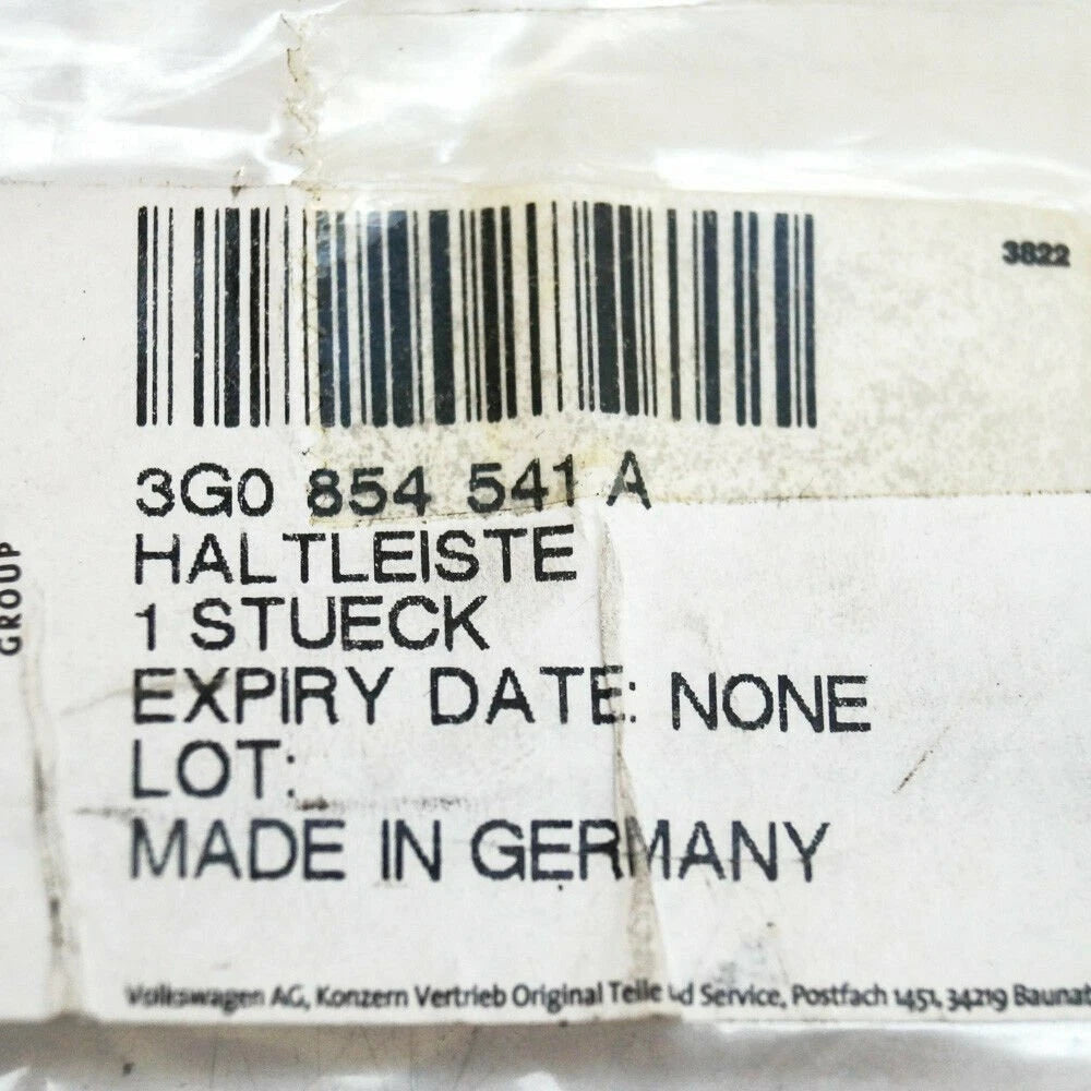 NEW VOLKSWAGEN PASSAT 3G B8 FRONT LEFT RETAINING STRIP 3G0854541A 2017 ORIGINAL