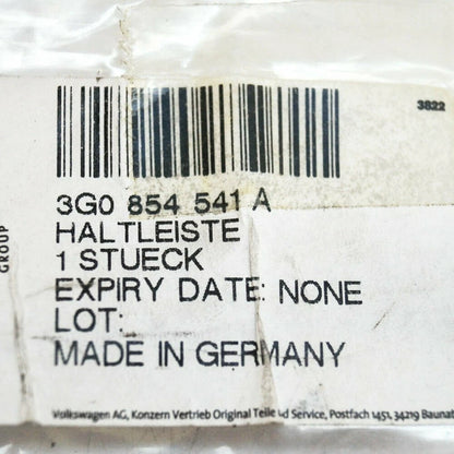 NEW VOLKSWAGEN PASSAT 3G B8 FRONT LEFT RETAINING STRIP 3G0854541A 2017 ORIGINAL