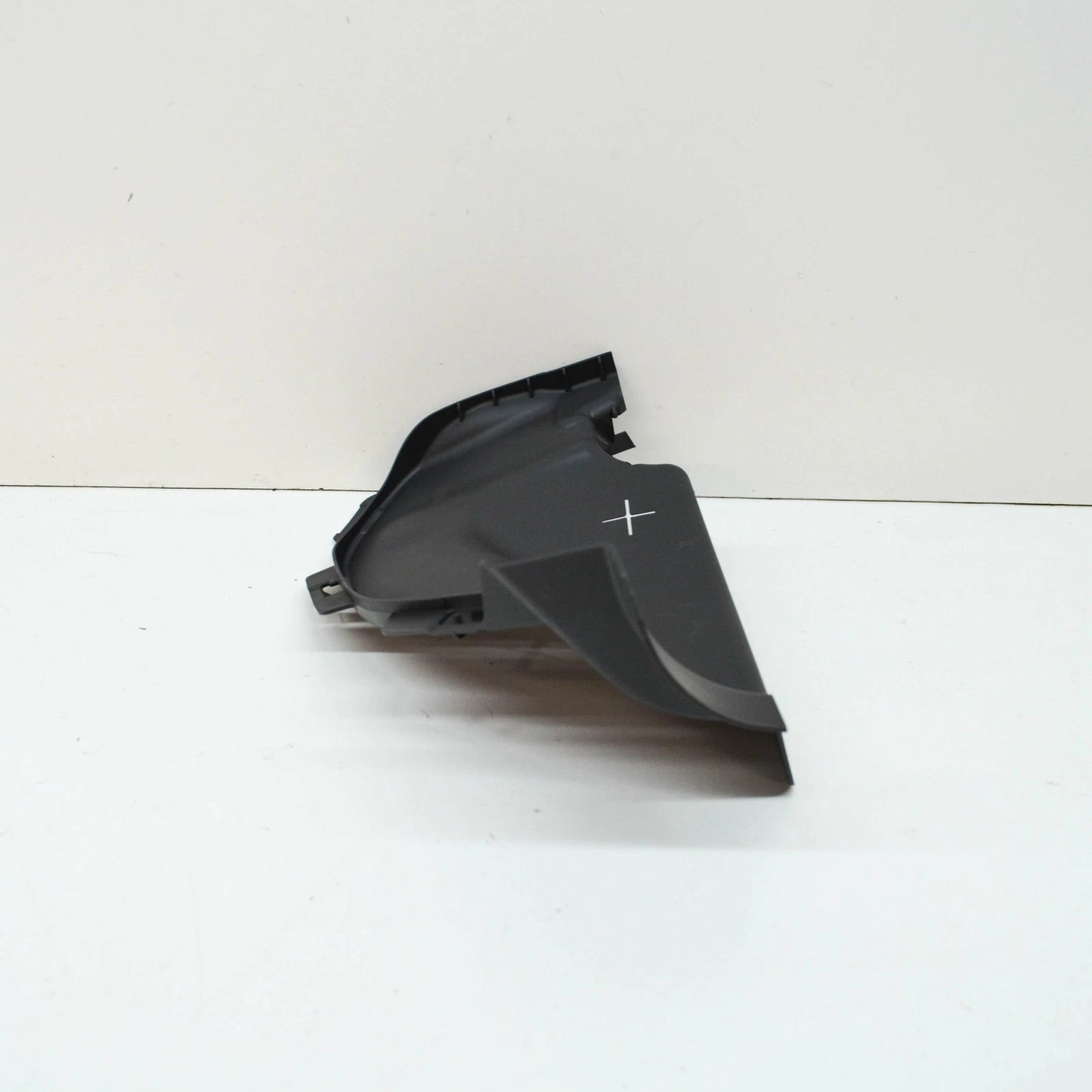 NEW MB GLC X253 FRONT RIGHT RADIATOR SUPPORT AIR DEFLECTOR A2538883400 ORIGINAL