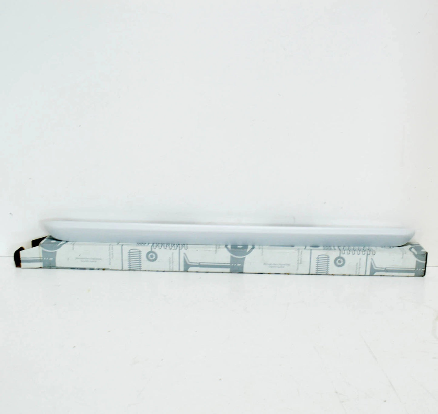 NEW MERCEDES-BENZ E W124 REAR PANEL DOOR TOP HANDLE A1247400093 ORIGINAL