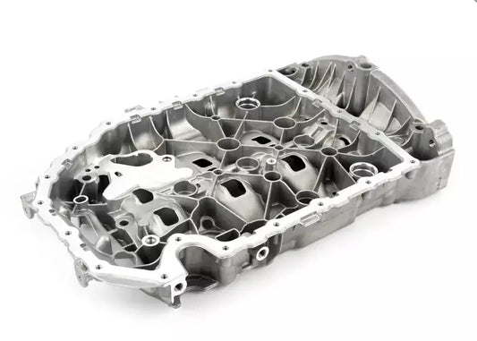 NEW AUDI A3 SPORTBACK 8V UPPER OIL PAN 06K103603BF ORIGINAL
