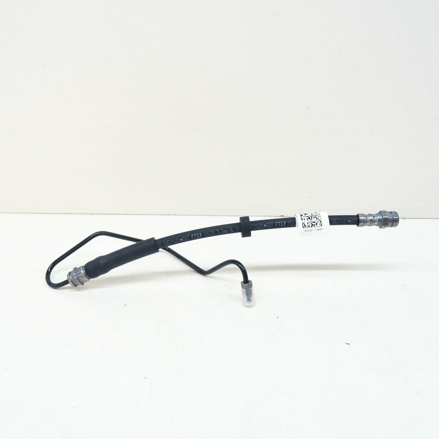 NEW AUDI A4 B9 FRONT RIGHT BRAKE HOSE 8W0611708B ORIGINAL