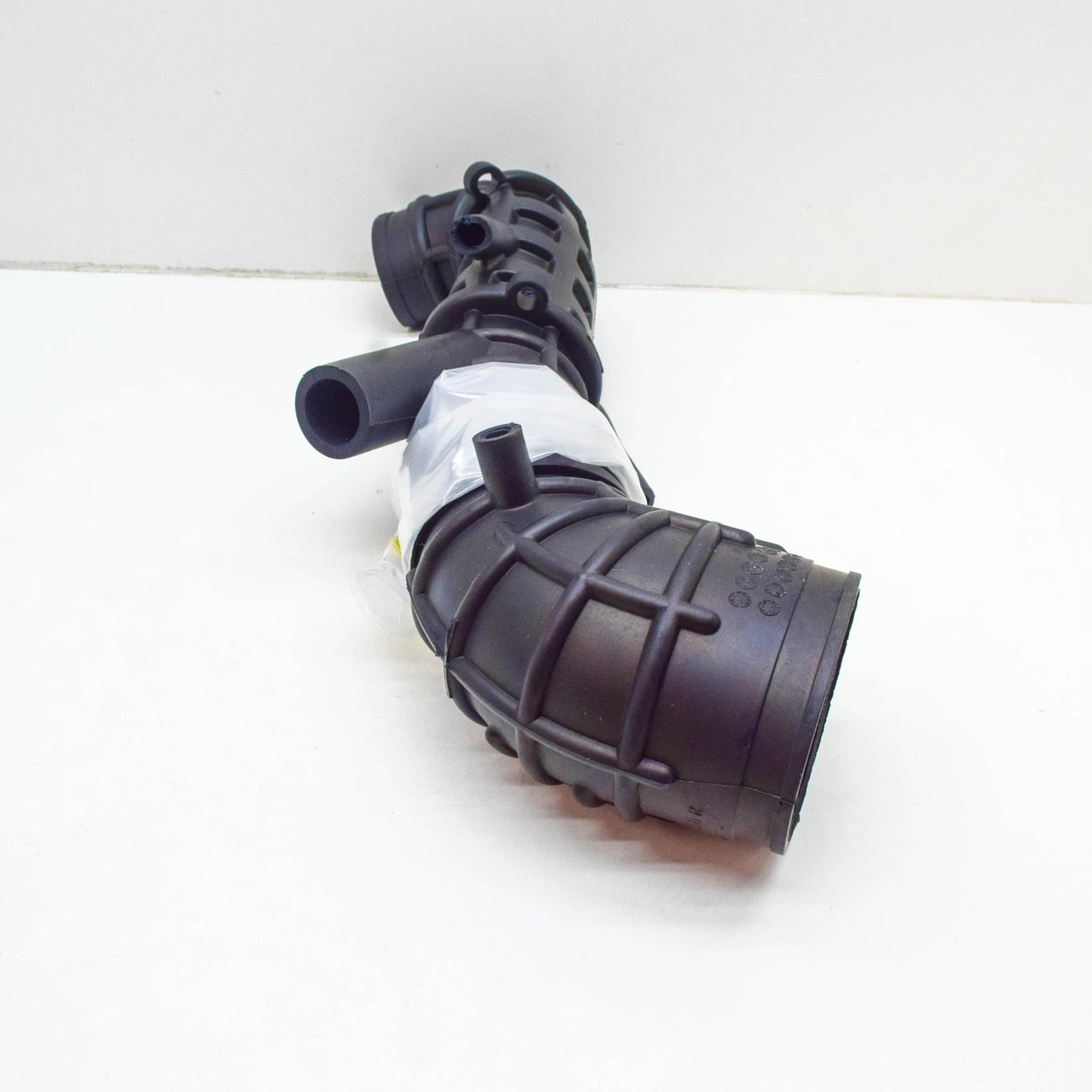 NEW AUDI TT 8N TURBO INLET HOSE 06A133356R ORIGINAL