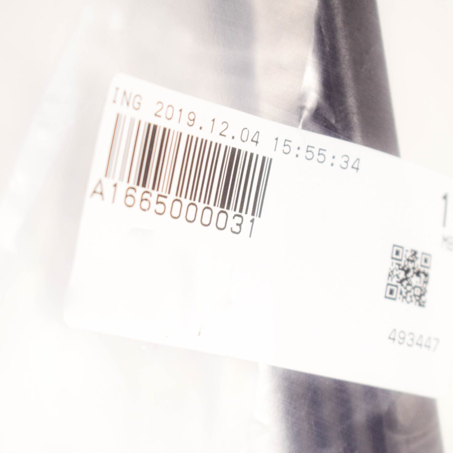 NEW MERCEDES BENZ ML W166 AMG OIL COOLER BRACKET A1665000031 ORIGINAL