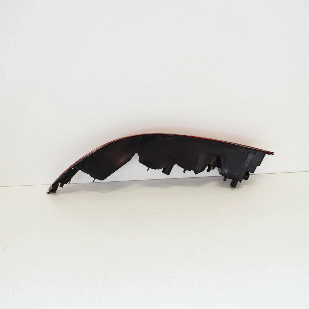 NEW AUDI Q3 8U REAR RIGHT TAILLIGHT 8U0945096D ORIGINAL