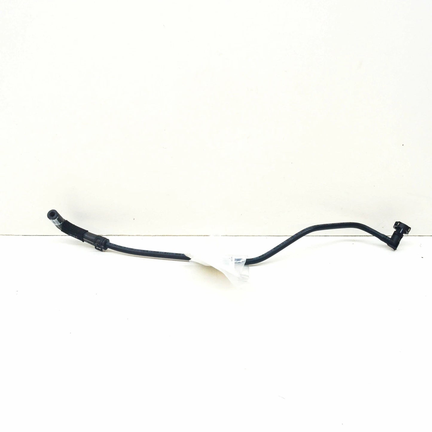 NEW AUDI A4 B8 EXPANSION TANK COOLANT HOSE 8K0121081P ORIGINAL