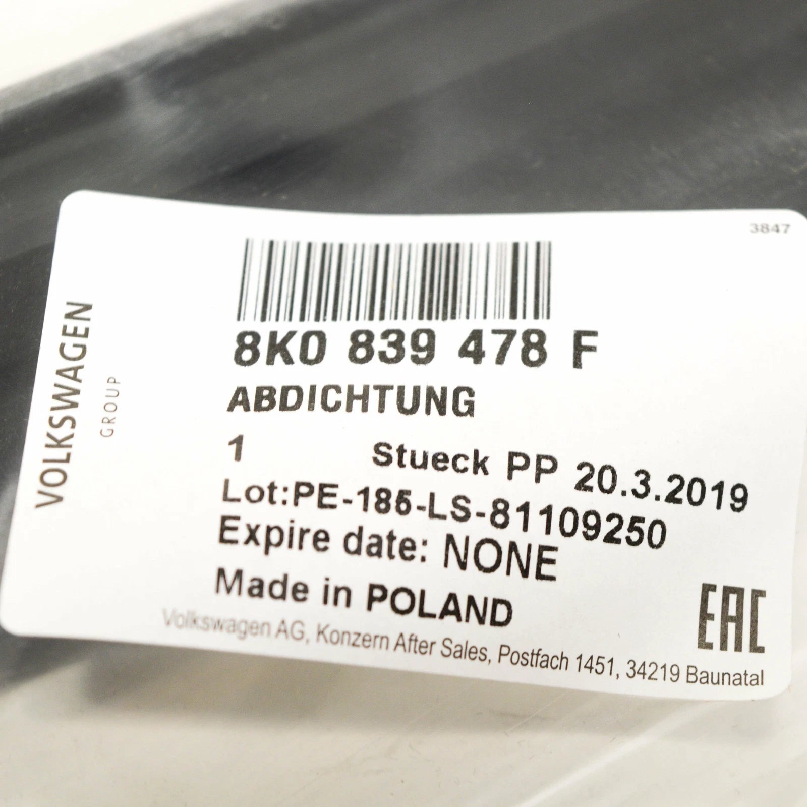 NEW AUDI A4 B8 REAR RIGHT WINDOW TRIM 8K0839478F 2014