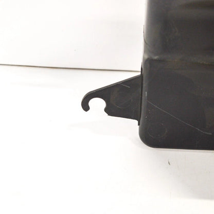 NEW AUDI A3 8V FRONT LEFT AIR GUIDE 8V0121673