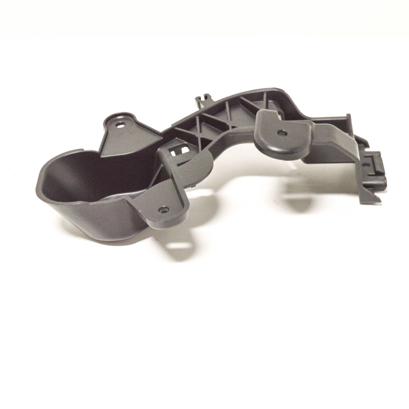 NEW MERCEDES BENZ C W205 REAR BUMPER LEFT BRACKET HOLDER A2058851914 ORIGINAL