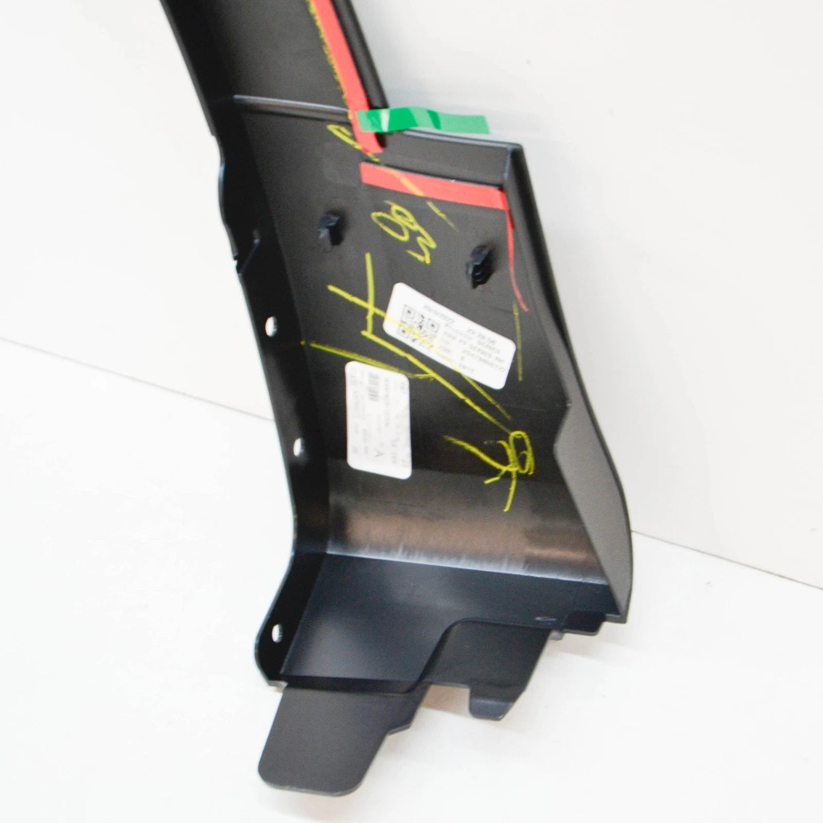 NEW MB GLB X247 FRONT RIGHT FENDER WHEEL ARCH COVER A2478850122 ORIGINAL