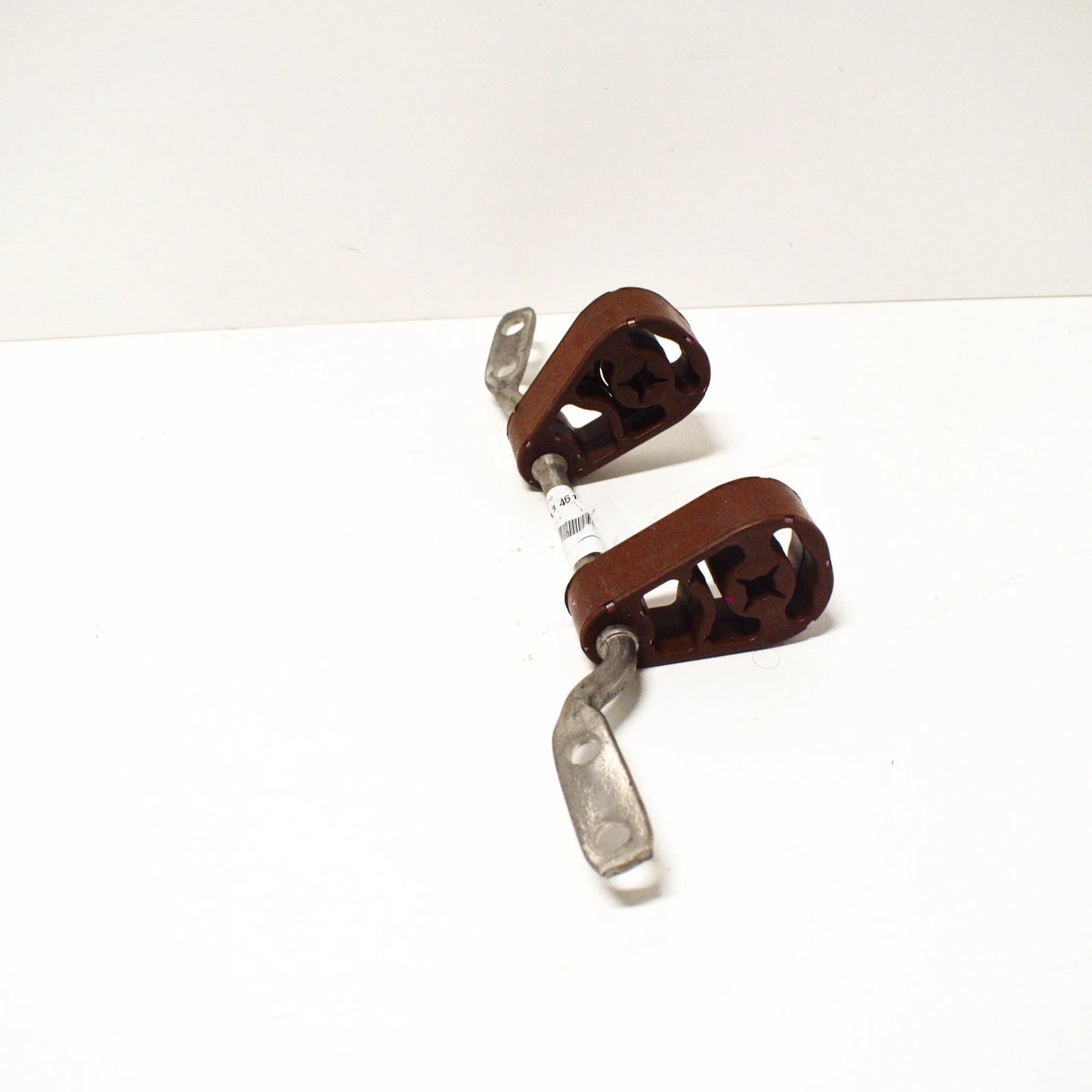 NEW BMW X3 E83 REAR EXHAUST MUFFLER BRACKET 3.0I 18303413461 ORIGINAL