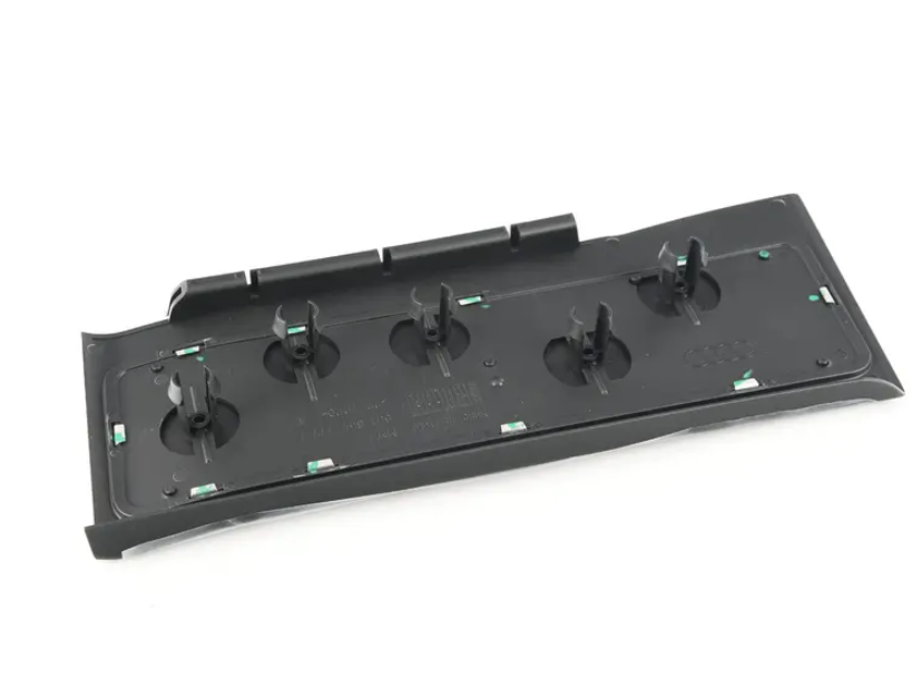 NEW AUDI Q3 RS 8U FOOTREST COVER LHD 8U1864777A4PK ORIGINAL