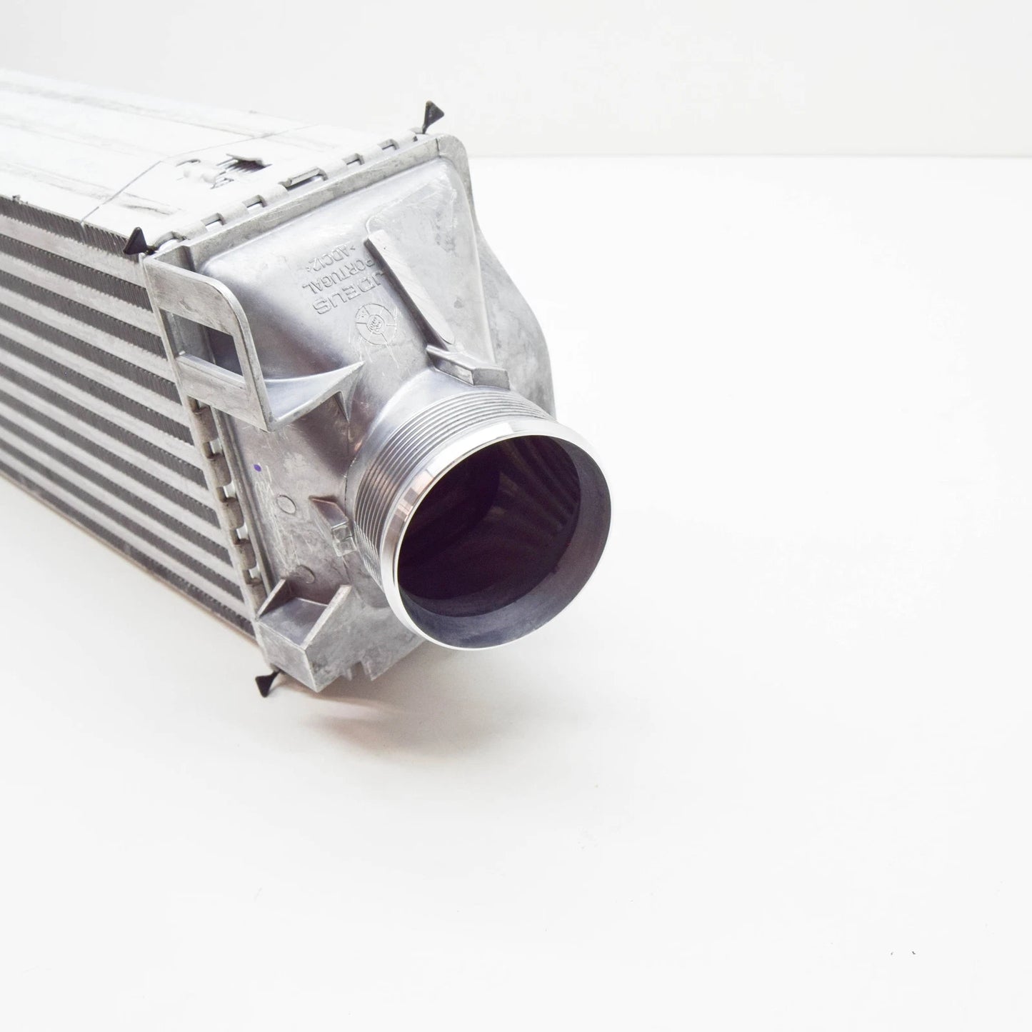 NEW AUDI A4 AVANT B9 INTERCOOLER RADIATOR 8W0145805AB ORIGINAL