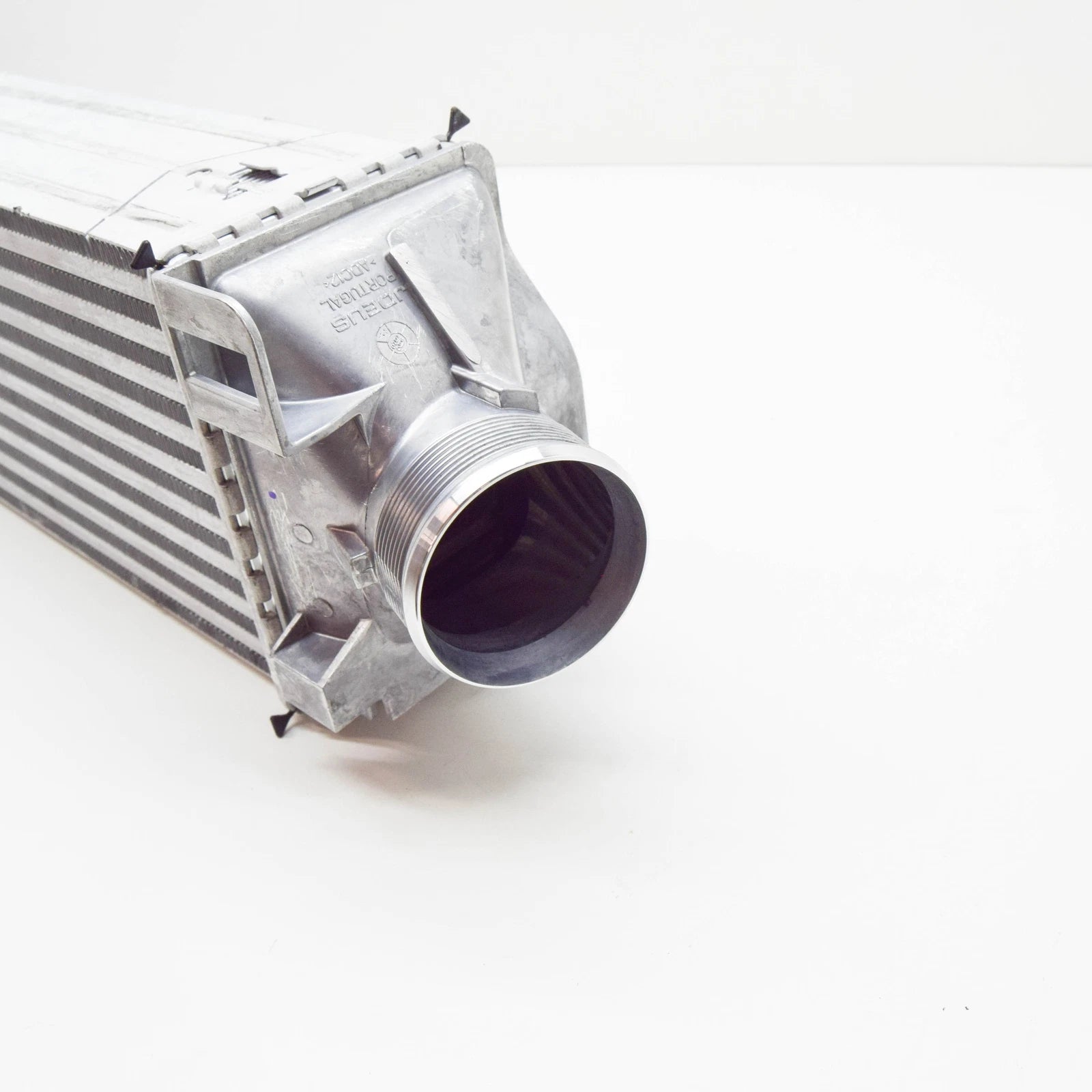 NEW AUDI A4 AVANT B9 INTERCOOLER RADIATOR 8W0145805AB ORIGINAL