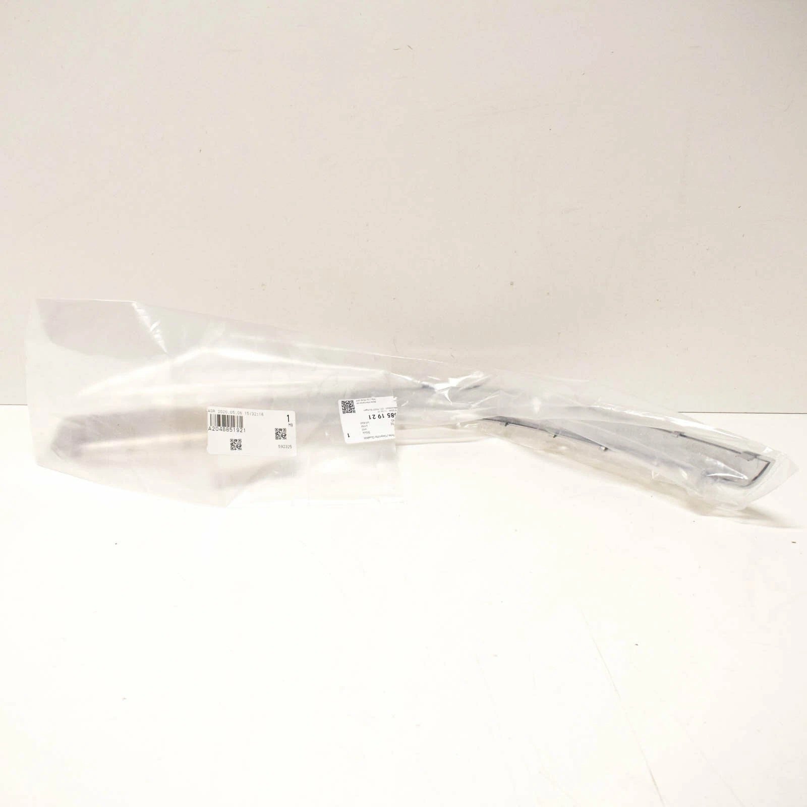 NEW MERCEDES-BENZ GLK X204 REAR LEFT BUMPER MOLDING A2048851921