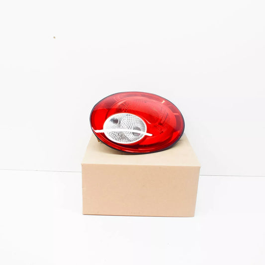 NEW VOLKSWAGEN BEETLE CONVERTIBLE 1Y7 REAR RIGHT TAIL LIGHT 1C0945172G