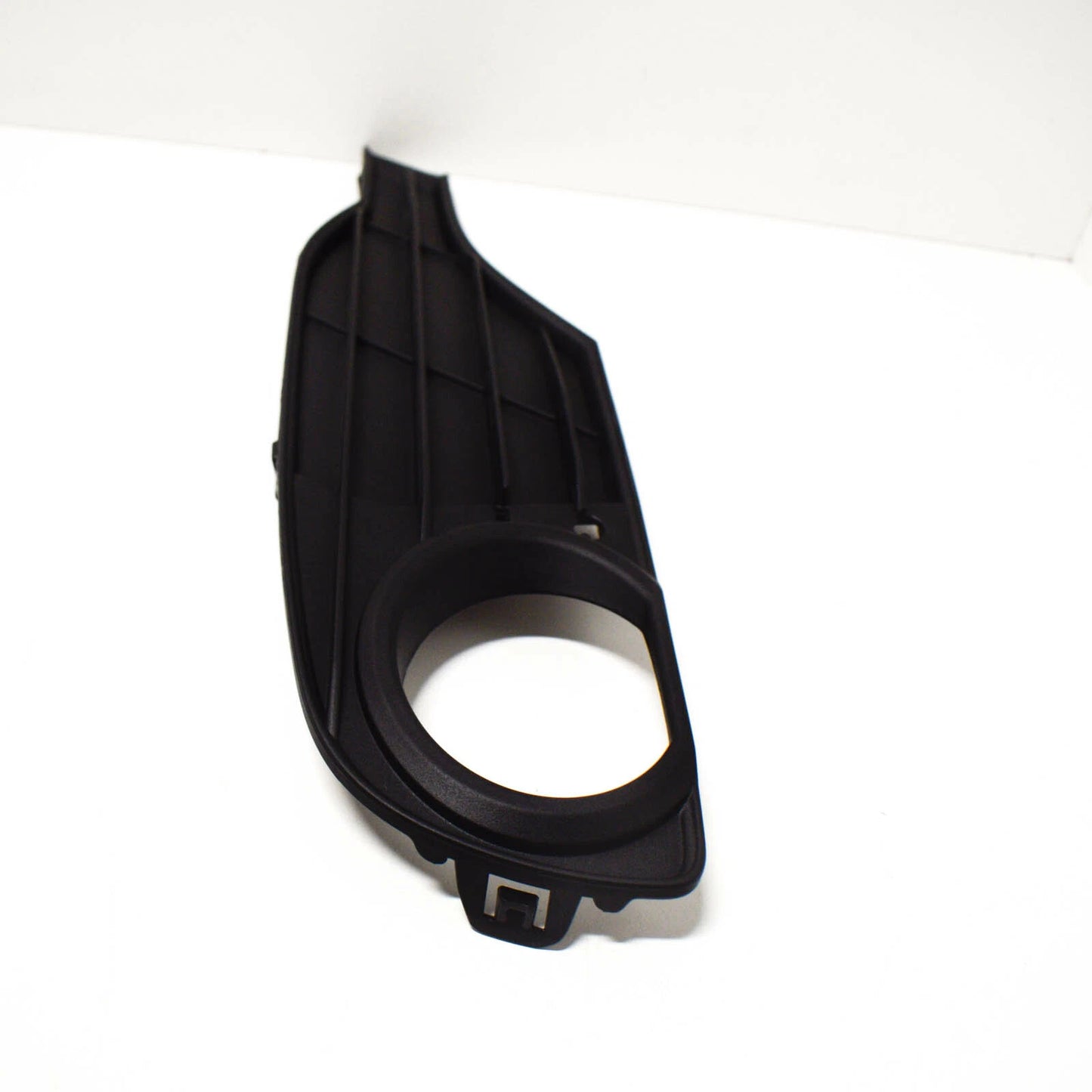 NEW BMW 3 F30 FRONT LEFT BUMPER FOG LIGHT GRILLE 51117281919 ORIGINAL