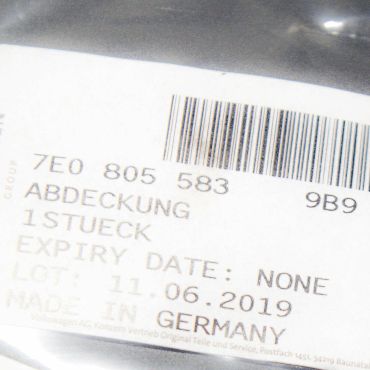 NEW VW TRANSPORTER T5 RIGHT FRONT COVER 7E08055839B9 ORIGINAL