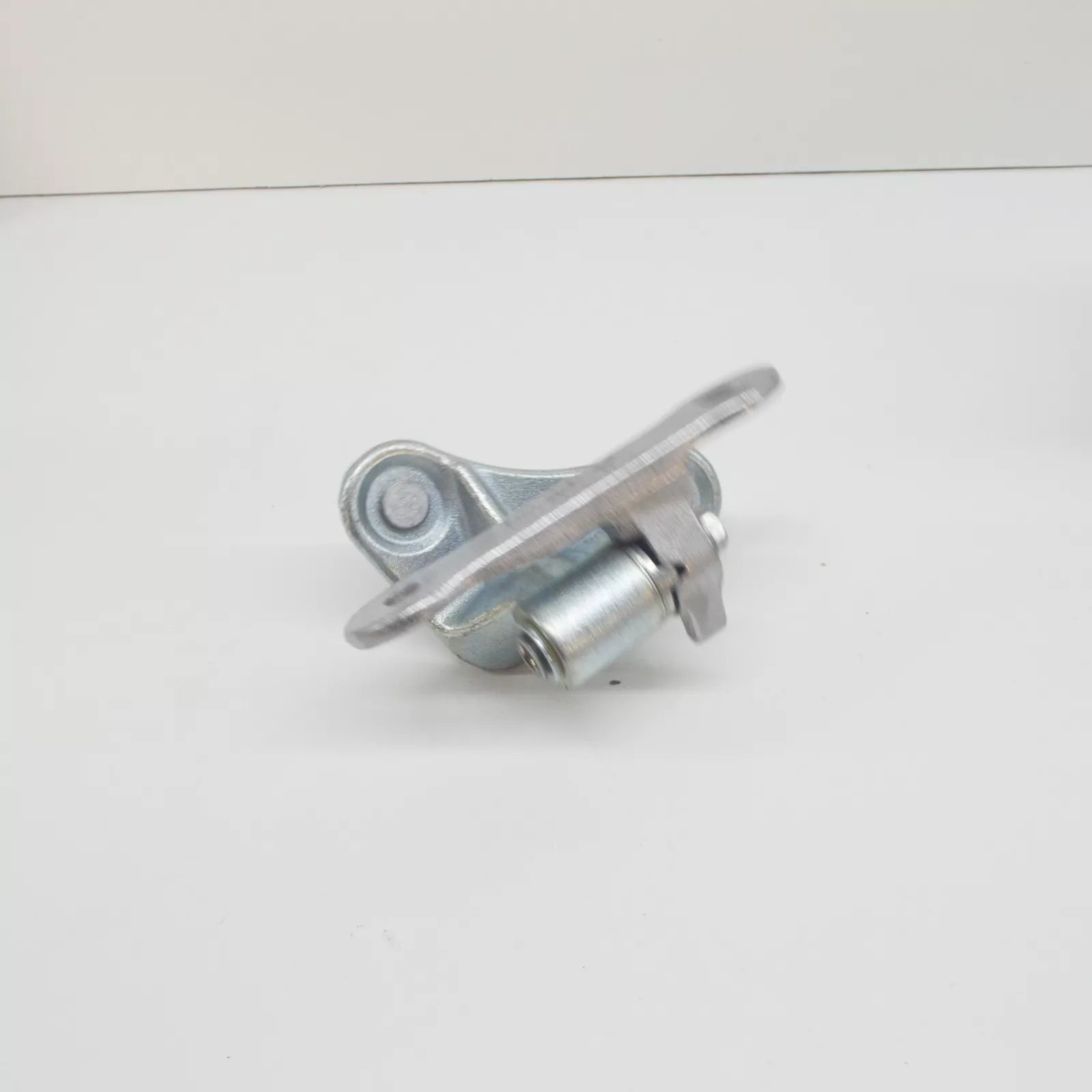 NEW MERCEDES-BENZ S W222 FRONT RIGHT DOOR LOWER HINGE A2227205201