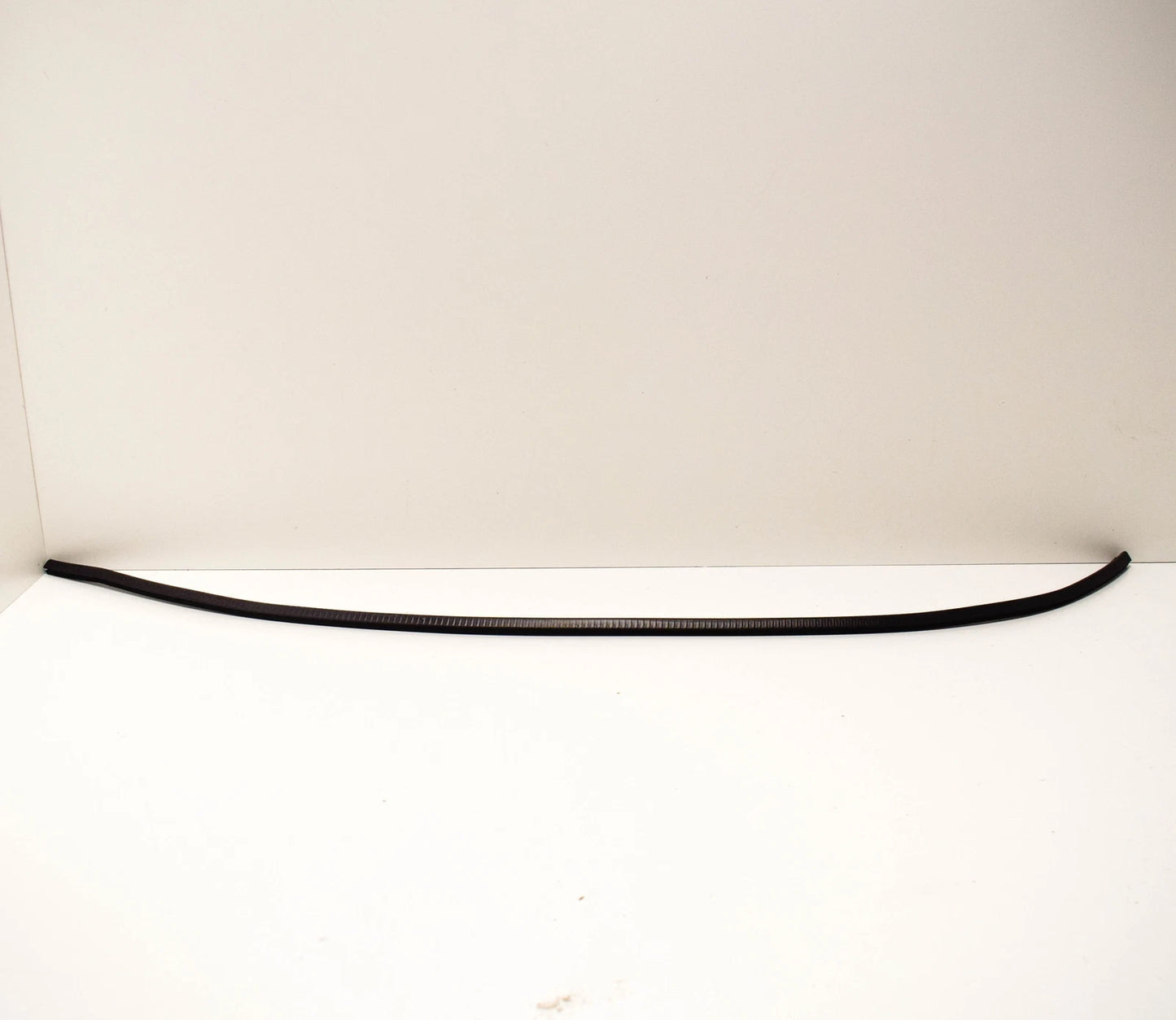 NEW BMW 5 E28 SUNROOF GASKET SEAL 54121870086 1870086 ORIGINAL