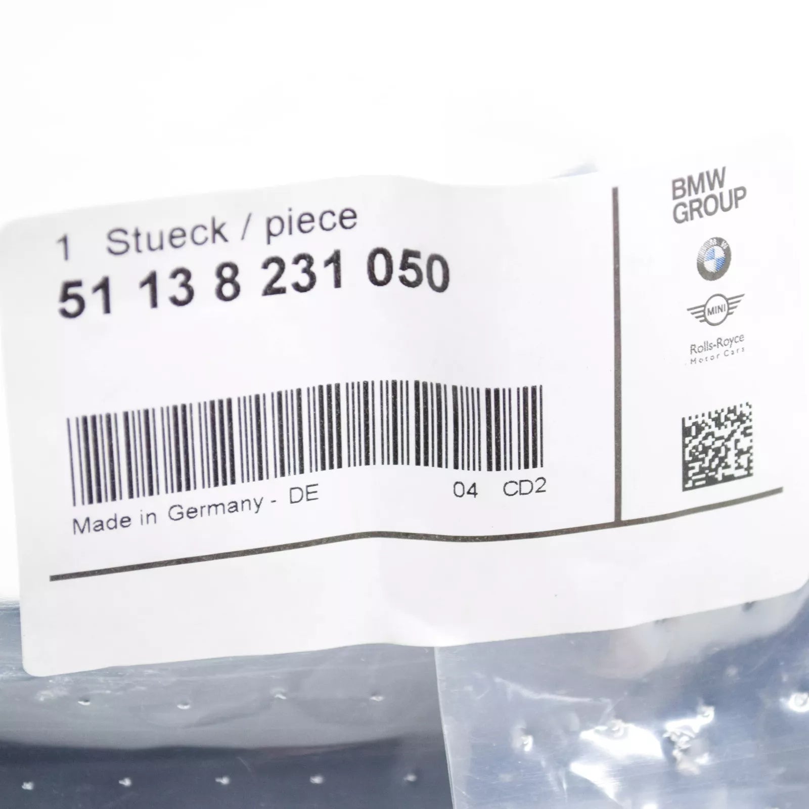 NEW BMW 3 E46 FRONT BUMPER LOWER GRILLE COVER TRIM 51138231050 ORIGINAL