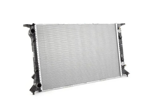 NEW AUDI Q5 8R COOLING RADIATOR 8K0121251AJ ORIGINAL