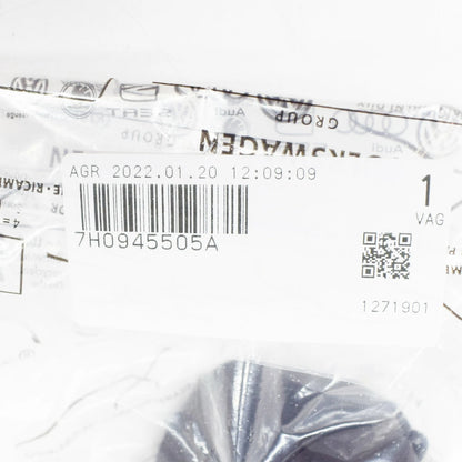 NEW VW TRANSPORTER T5 TRAILER COUPLING SOCKET HOUSING 7H0945505A