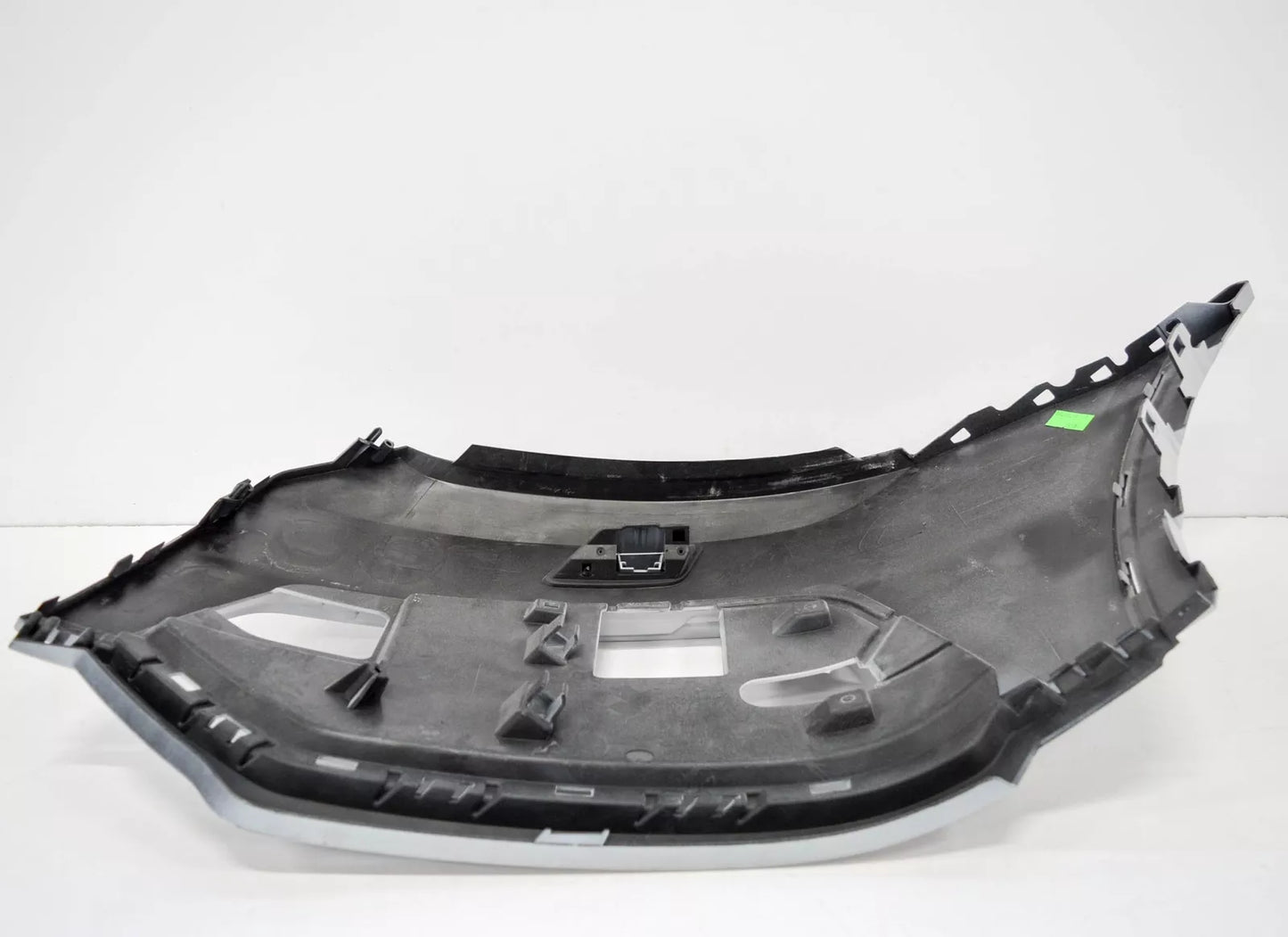 NEW AUDI A3 8U FRONT BUMPER RIGHT SIDE COVER 8U0807066HGRU ORIGINAL