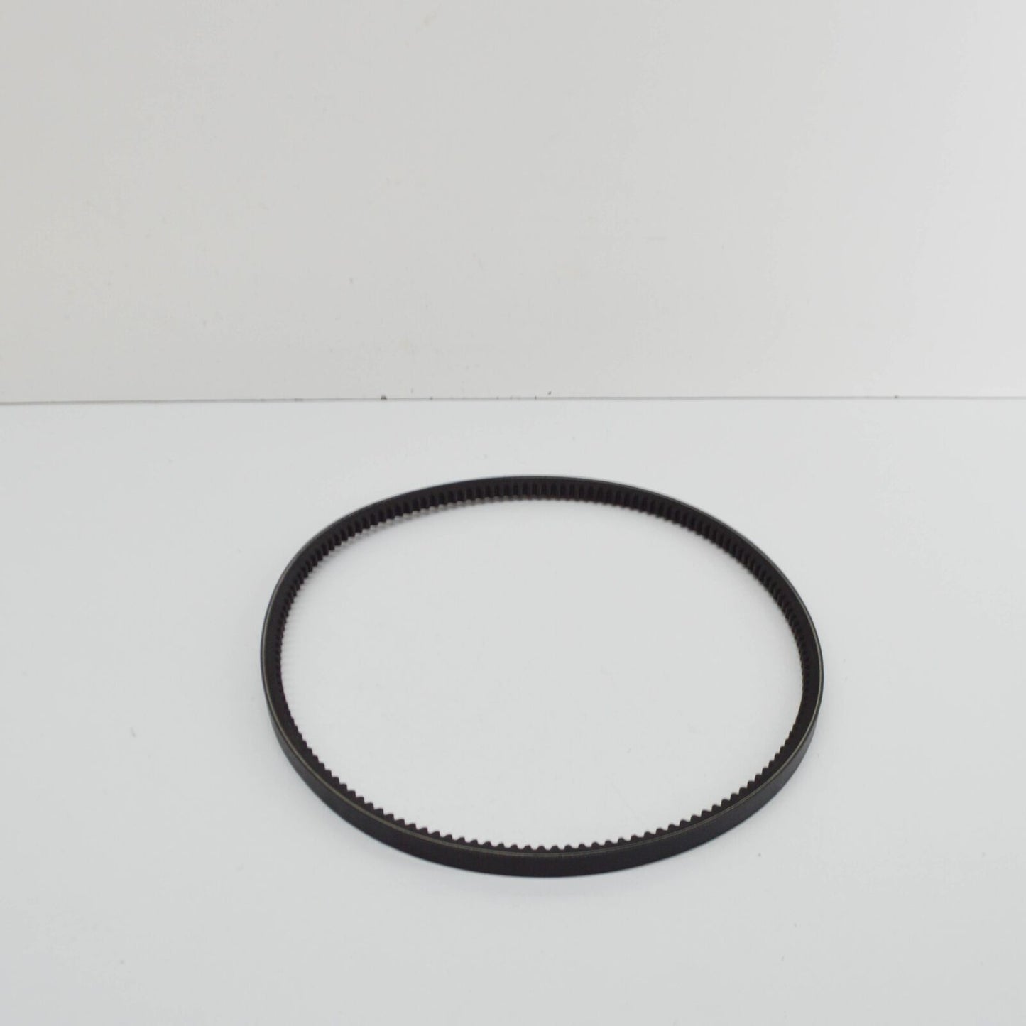 NEW MERCEDES-BENZ S W126 REFRIGERANT COMPRESSOR V-BELT A0049970592 ORIGINAL