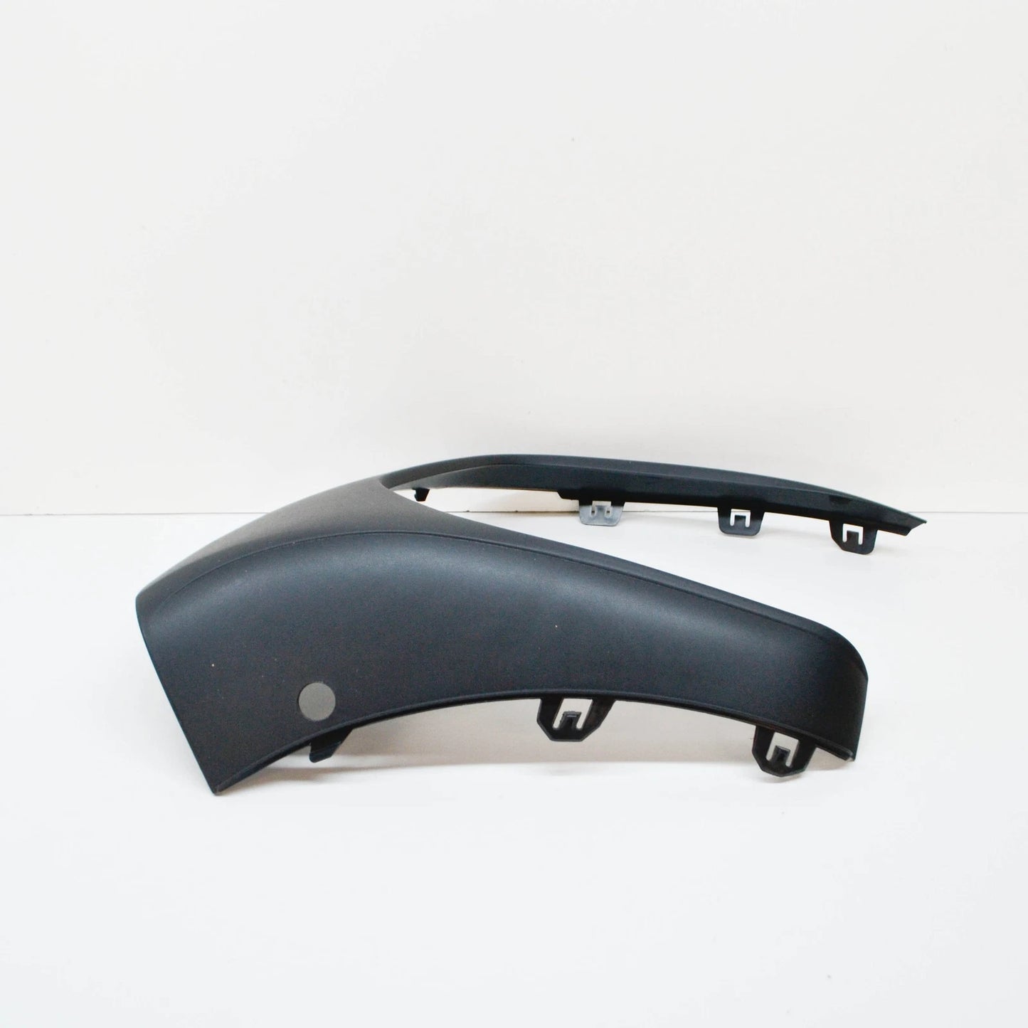 NEW MB GLB X247 FRONT BUMPER RIGHT SIDE LOWER TRIM A2478853803 ORIGINAL