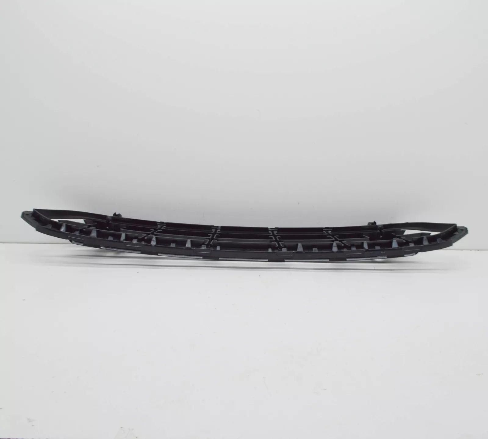 NEW BMW X4 G02 FRONT BUMPER LOWER CENTER GRILLE 51117418728 7418728