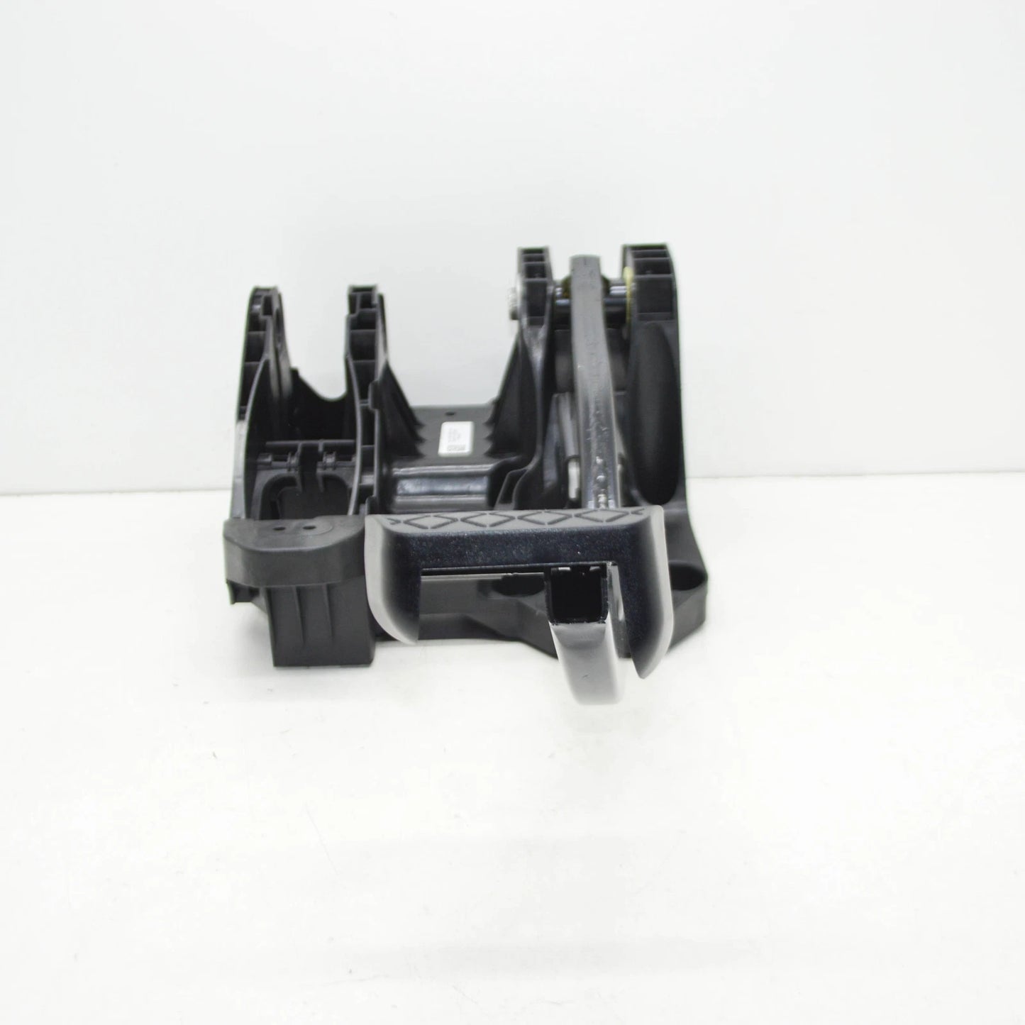 NEW VOLKSWAGEN CRAFTER FLATBED SZ BRAKE AND CLUTCH PEDAL LHD 2N1723031