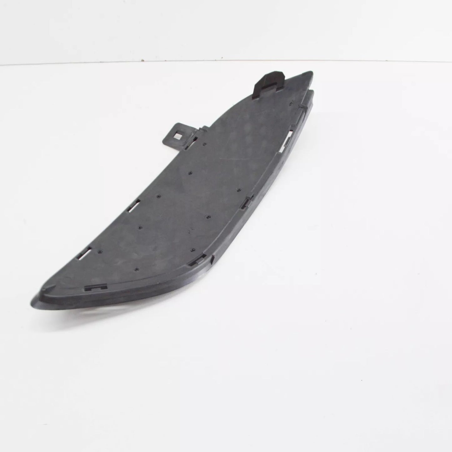 NEW MERCEDES-BENZ B W246 FRONT BUMPER RIGHT GRILLE A2468851622 ORIGINAL