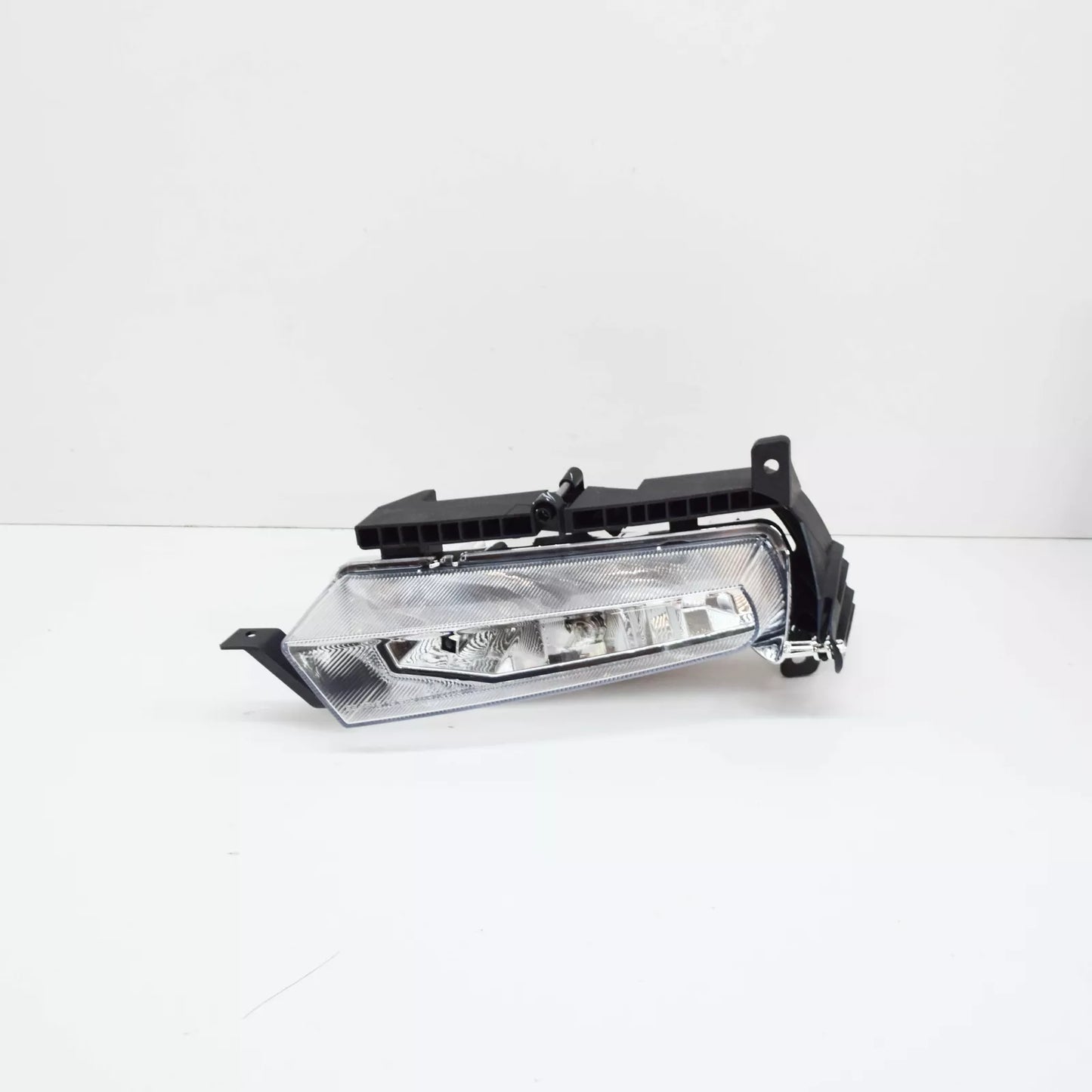 NEW BMW Z4 ROADSTER E85 FRONT RIGHT FOG LIGHT 63177162740 7162740 ORIGINAL
