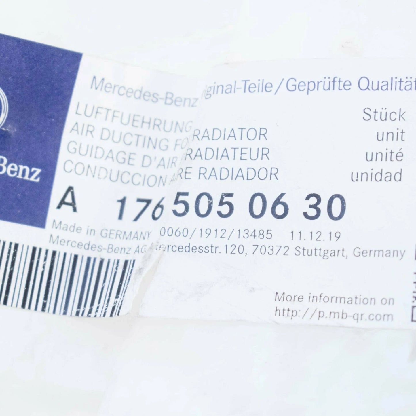 NEW MERCEDES-BENZ GLA-CLASS X156 RADIATOR RIGHT AIR DUCT A1765050630 ORIGINAL