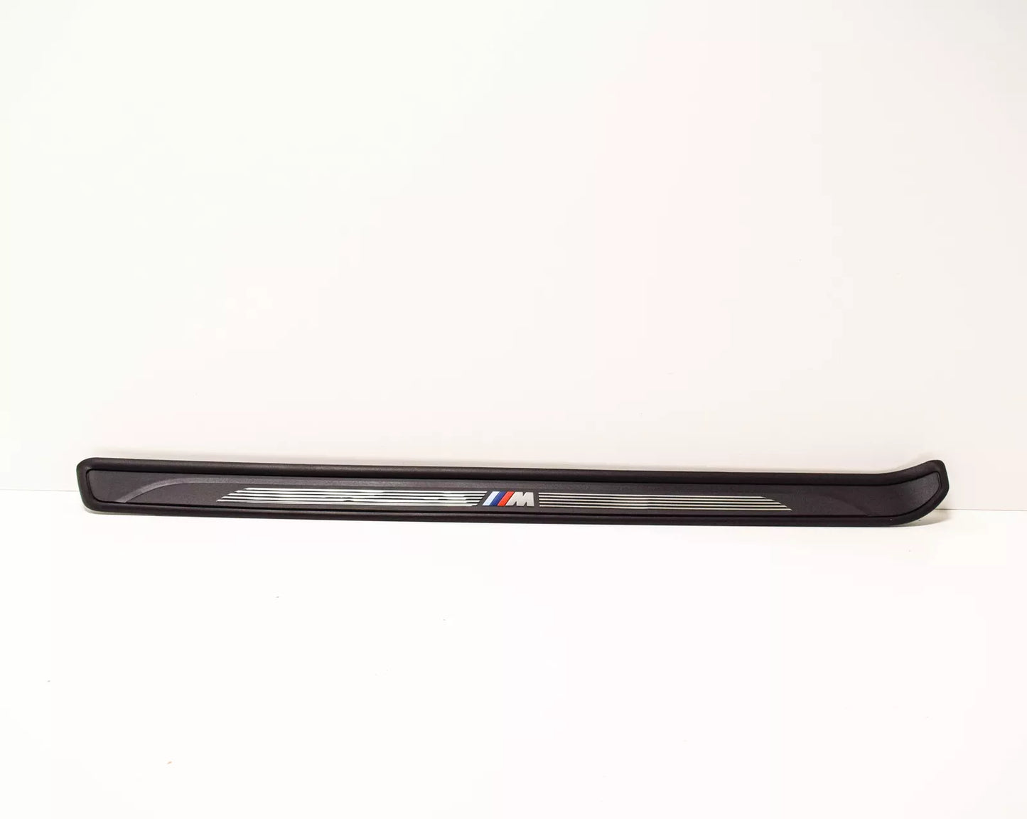 NEW BMW 1 E88 M SPORT LEFT DOOR ENTRY SILL STRIP 51478045297 2011 ORIGINAL