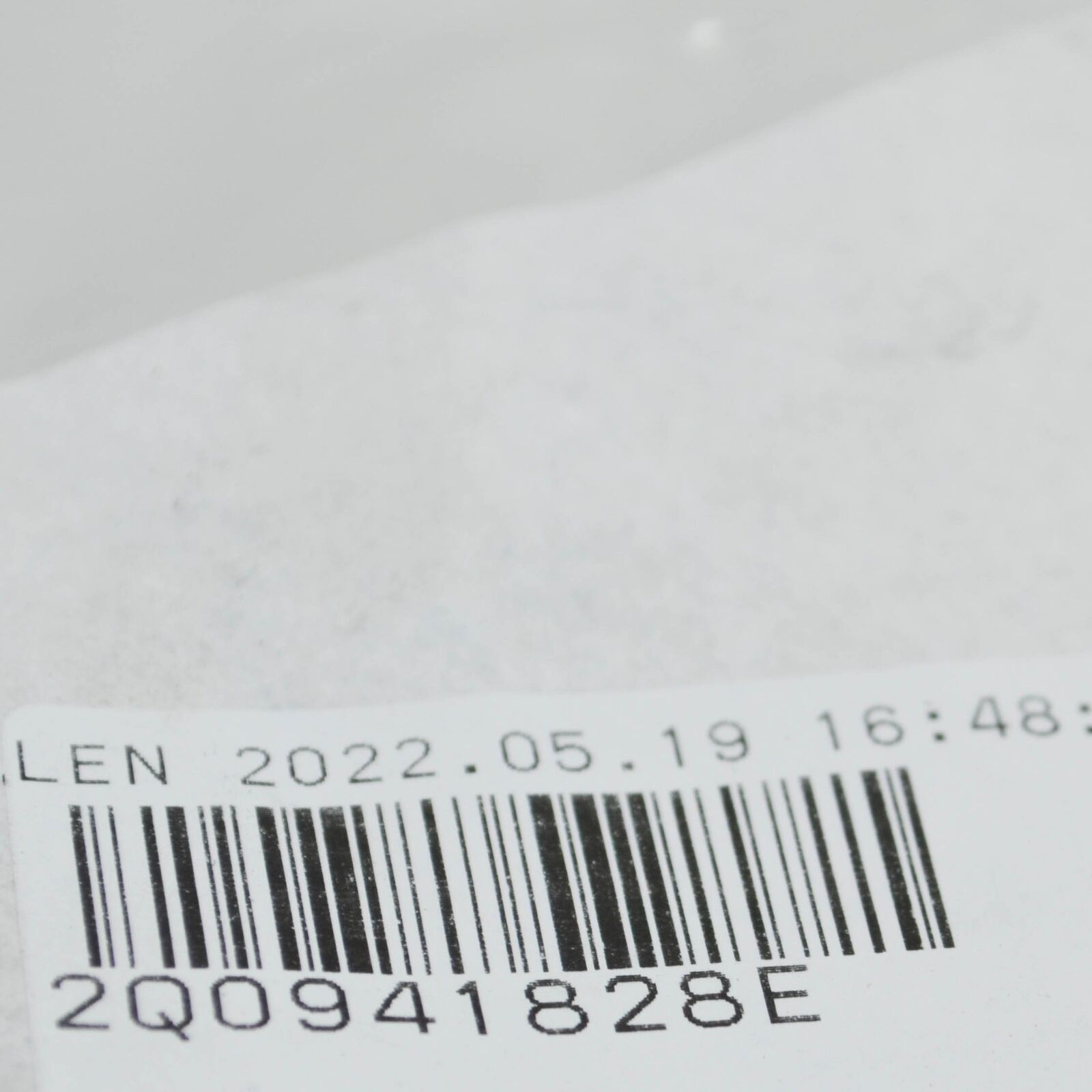 NEW VOLKSWAGEN POLO AW FUSE RELAY BOX 2Q0941828E ORIGINAL