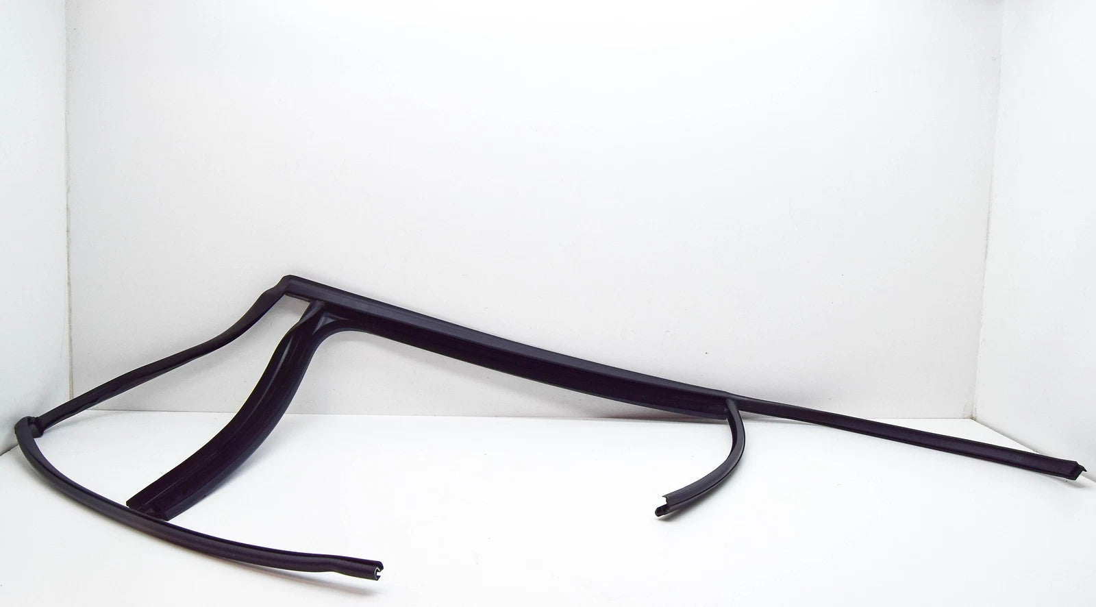 NEW VOLKSWAGEN GOLF MK7 5G REAR LEFT DOOR SEALING 5G6839431J5AP ORIGINAL