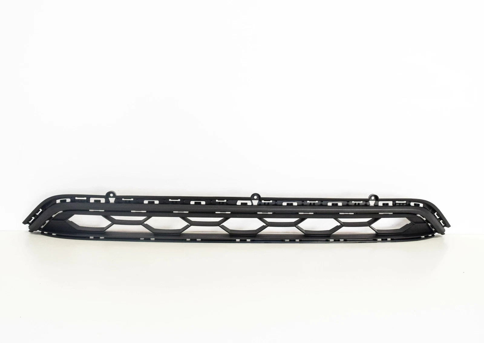 NEW VOLKSWAGEN TIGUAN MK2 FRONT BUMPER LOWER CENTER GRILLE 5NN853677E9B9