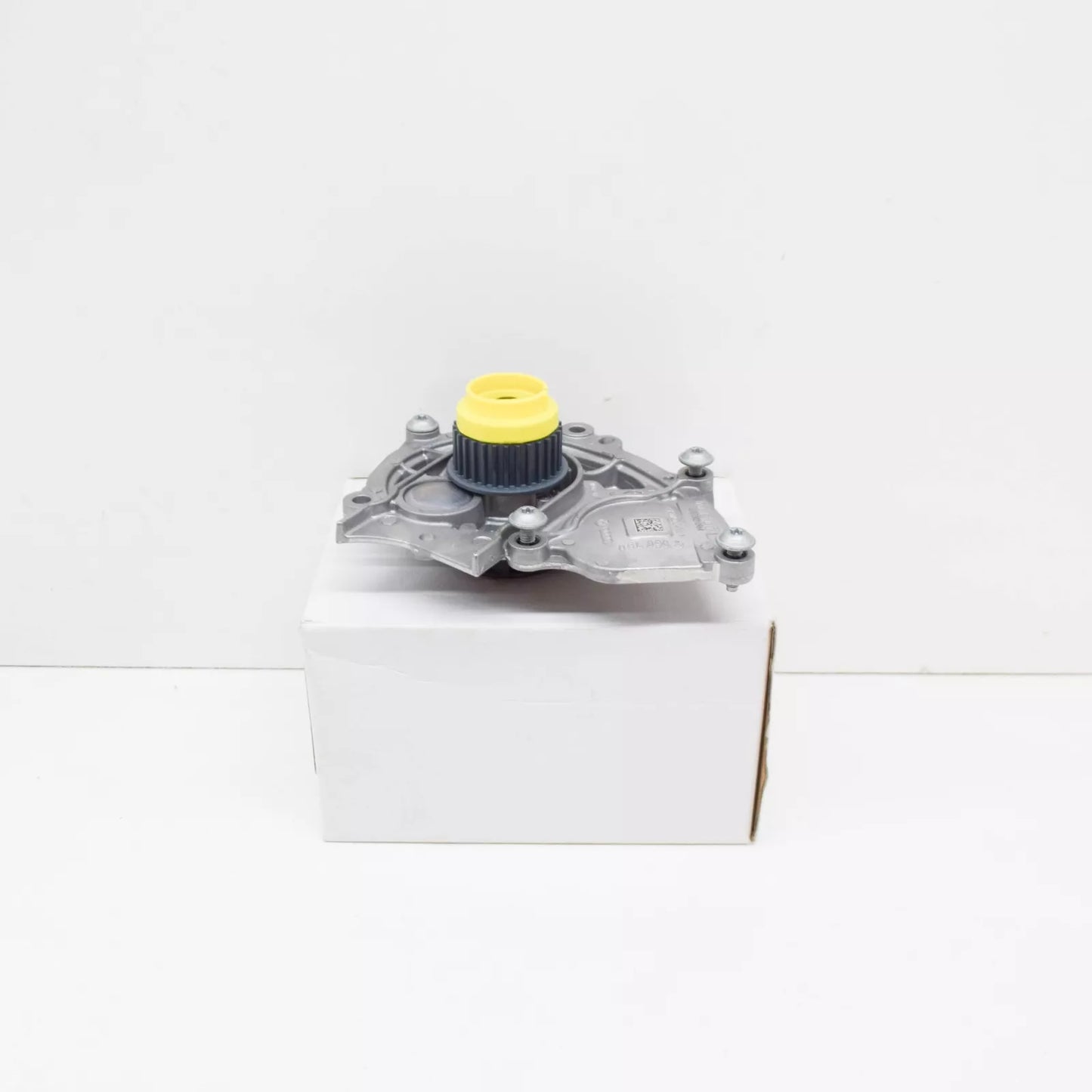 NEW AUDI Q2 COOLANT PUMP 06L121012L
