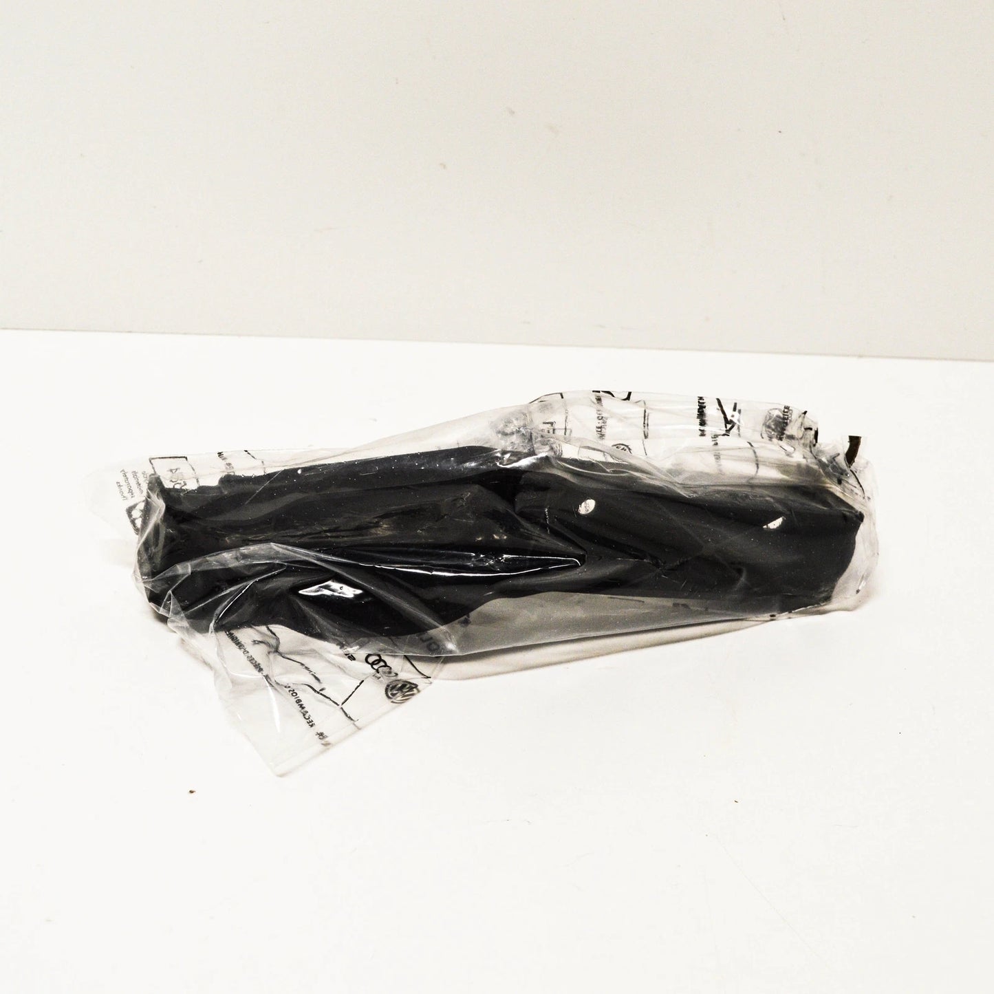 NEW AUDI A6 C7 REAR RIGHT BUMPER HOLDING STRAP CARRIER 4G9807330A ORIGINAL