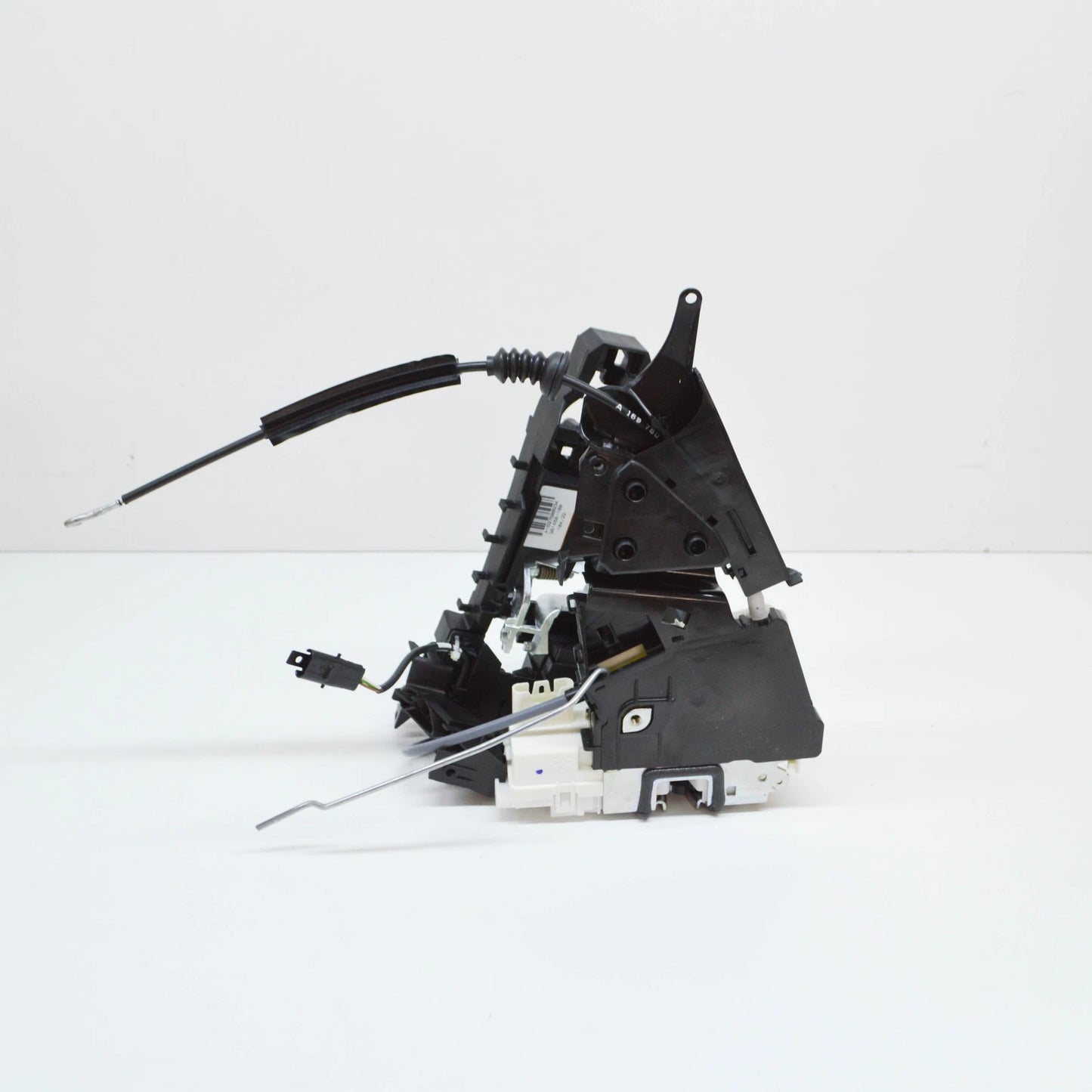 NEW MERCEDES-BENZ B W245 FRONT LEFT DOOR LOCK LHD A1697203735 ORIGINAL